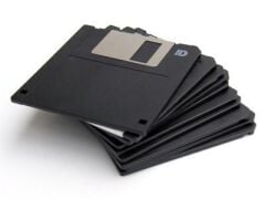 3.5'' 1.44 Mb 10 lu Paket MF2HD Kutusuz Poşetli Floppy Disket