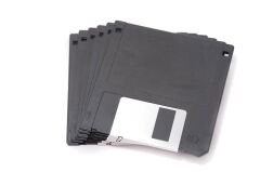 3.5'' 1.44 Mb 10 lu Paket MF2HD Kutusuz Poşetli Floppy Disket