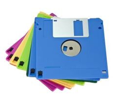 3.5'' 1.44 Mb 5 li Paket MF2HD Kutusuz Poşetli Floppy Disket